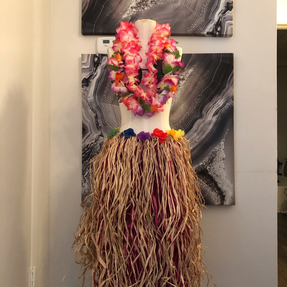 Hula costume